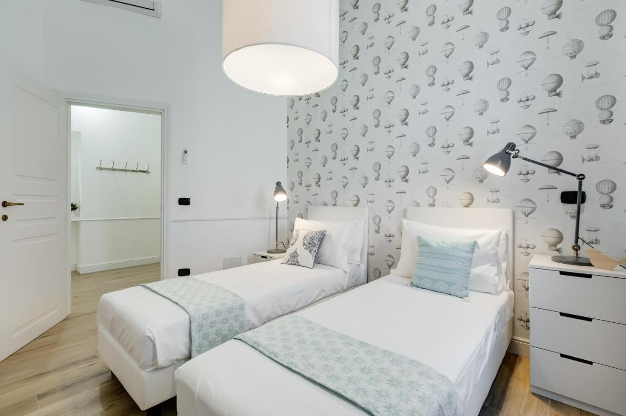 Bmga L Glam Industrial 3-Bed Apartment In Termini Рим Екстериор снимка