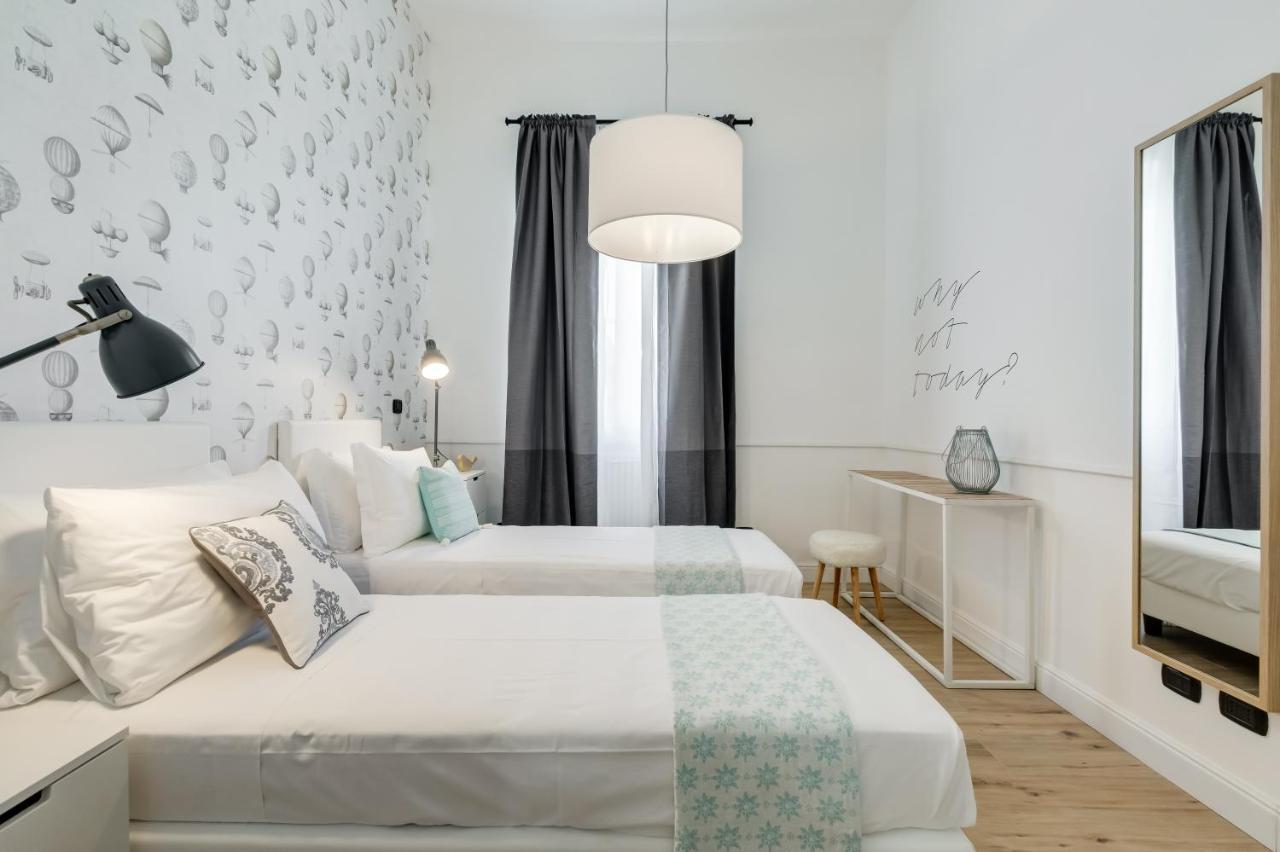 Bmga L Glam Industrial 3-Bed Apartment In Termini Рим Екстериор снимка