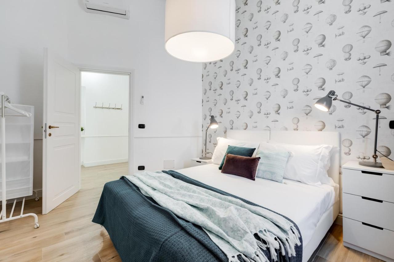 Bmga L Glam Industrial 3-Bed Apartment In Termini Рим Екстериор снимка
