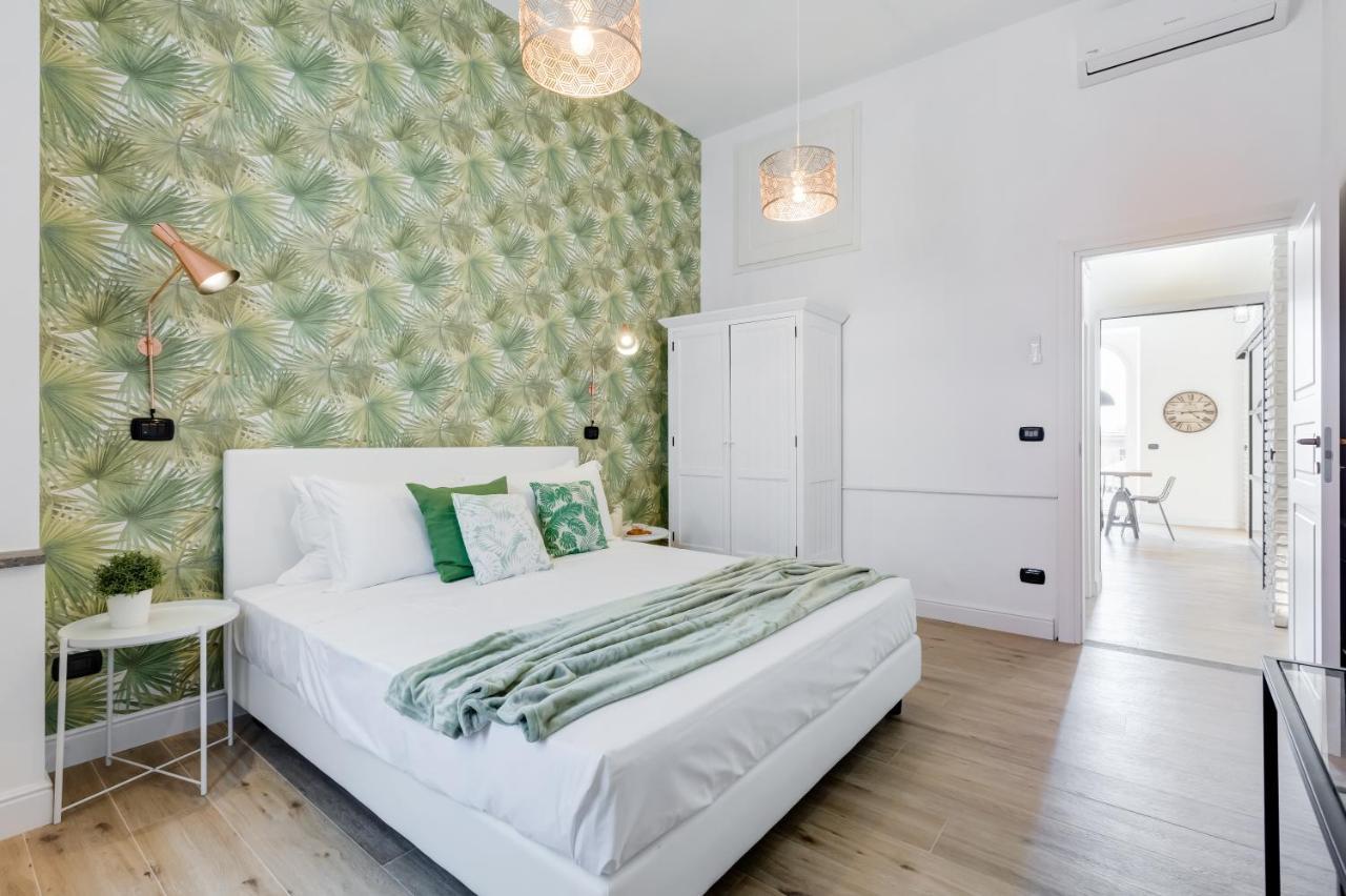 Bmga L Glam Industrial 3-Bed Apartment In Termini Рим Екстериор снимка